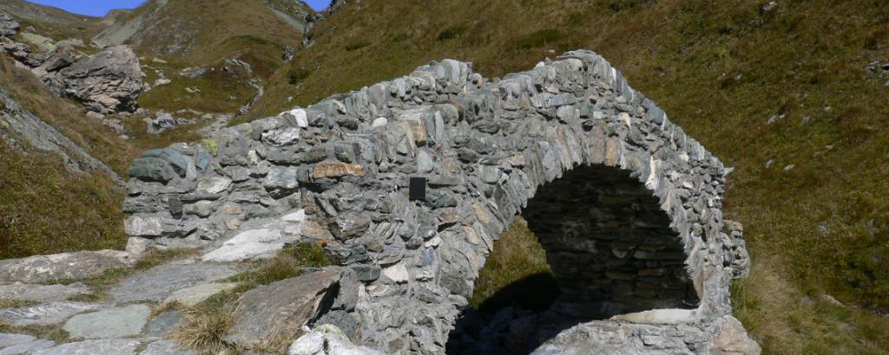 Die 1992 gebaute Brücke am Septimerweg.