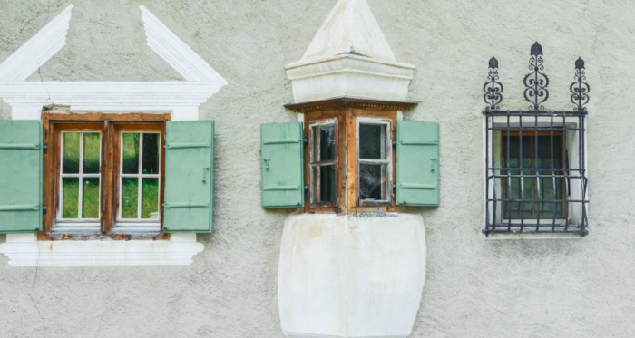 Erker dienten als "falsche Balkone", um das Geschehen auf der Strasse zu beobachten.