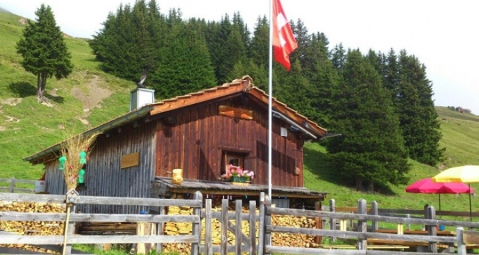 Anita's Alpstübli, Plang Begls.