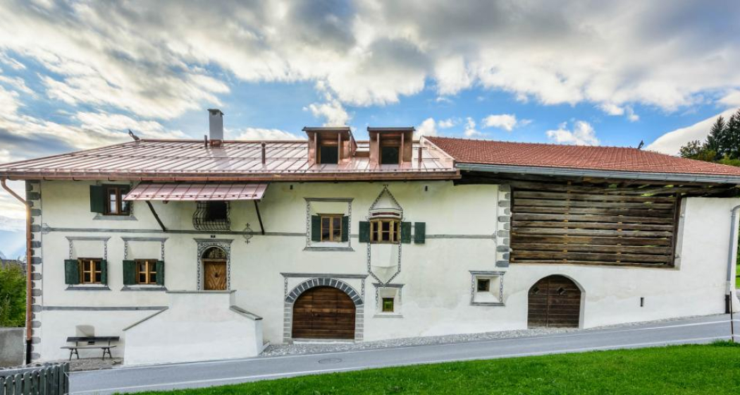 Das Haus Fontana nach der Renovation. Das Haus Fontana nach der Renovation.