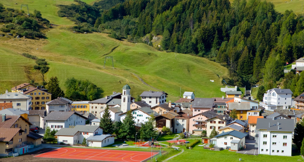 Spielplatz & Multisportplatz Jerts in Bivio (oua_31257878_image) Spielplatz & Multisportplatz Jerts in Bivio (oua_31257878_image)