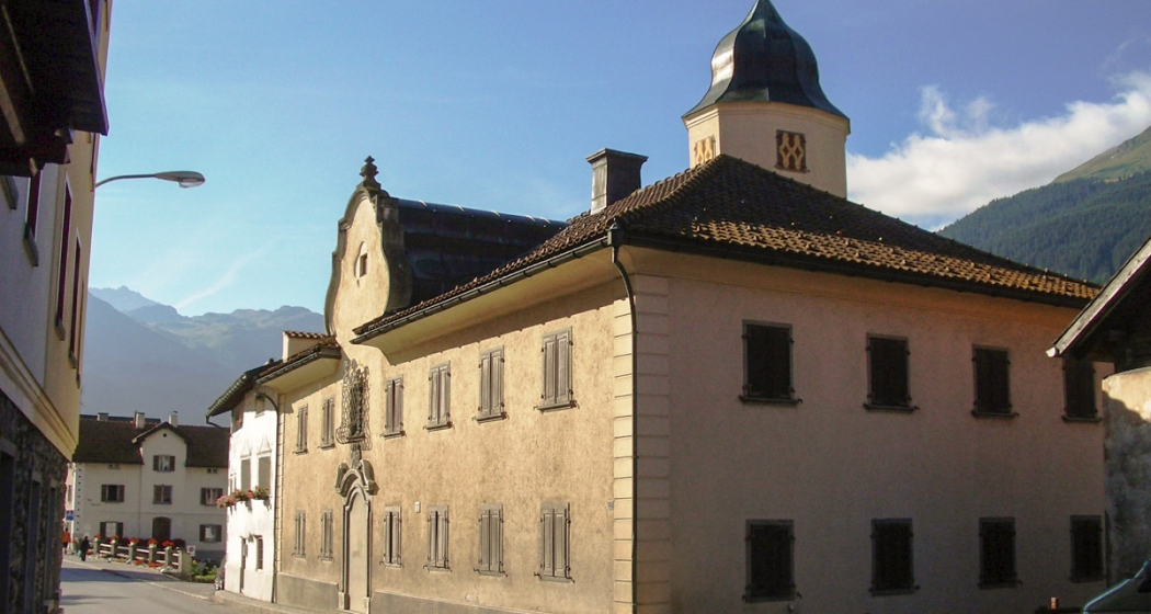 Turmhaus Peterelli Turmhaus Peterelli