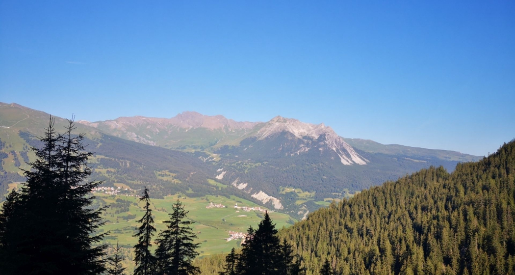 Wanderung zur Alp Tussagn (oua_40437454_image) Wanderung zur Alp Tussagn (oua_40437454_image)