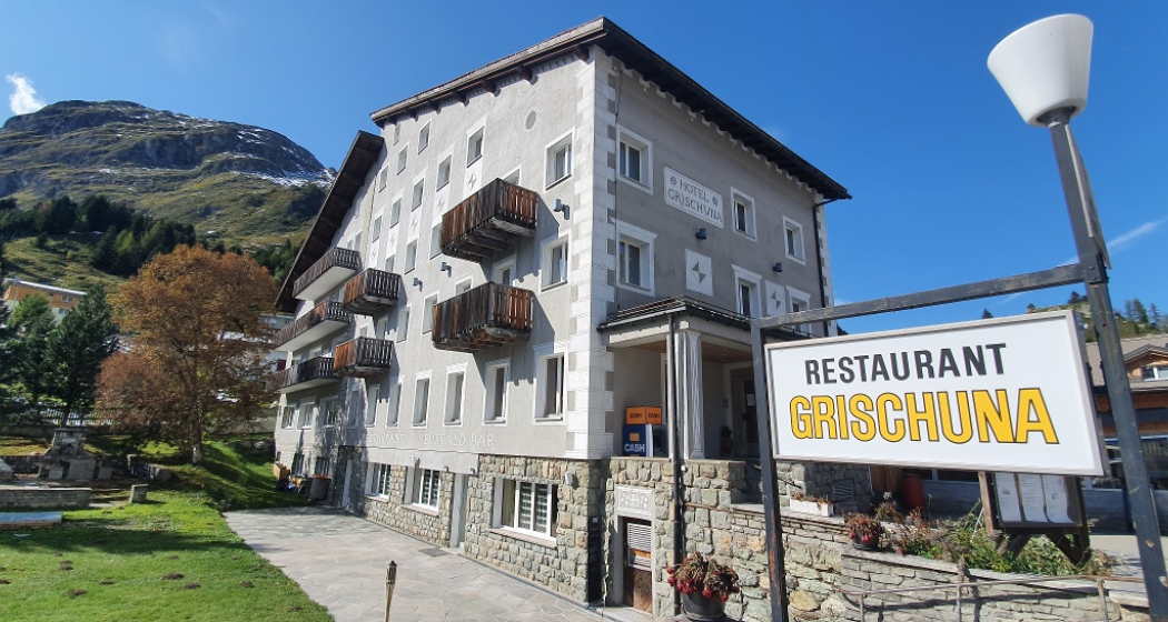 Hotel und Restaurant Grischuna (oua_53941596_image) Hotel und Restaurant Grischuna (oua_53941596_image)