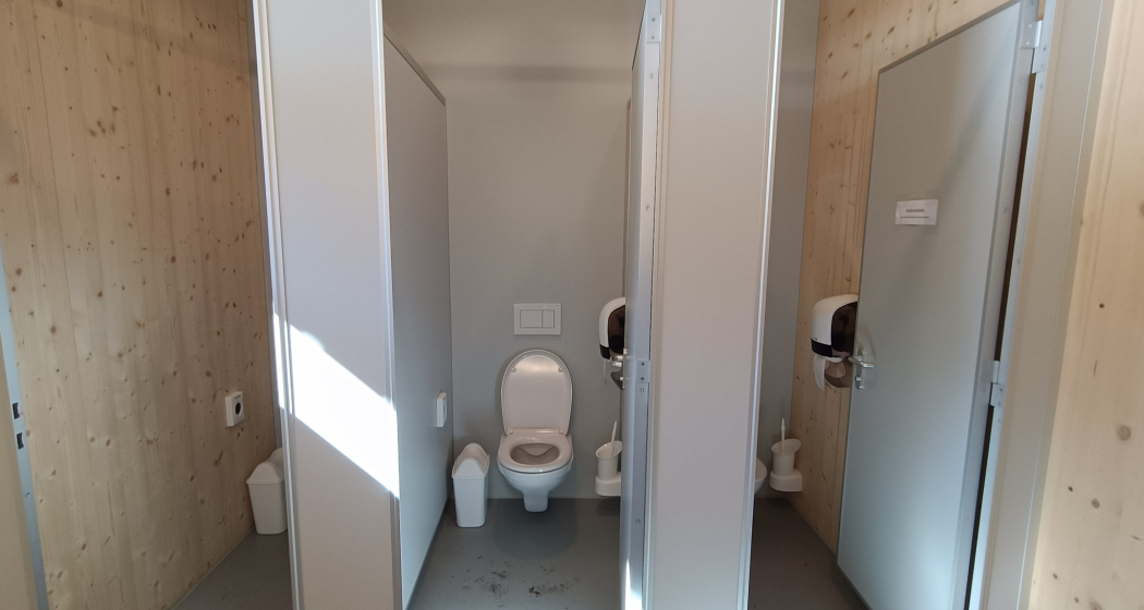 Öffentliche Toilette ewz-Arena La Nars Savognin (oua_611968014_image)