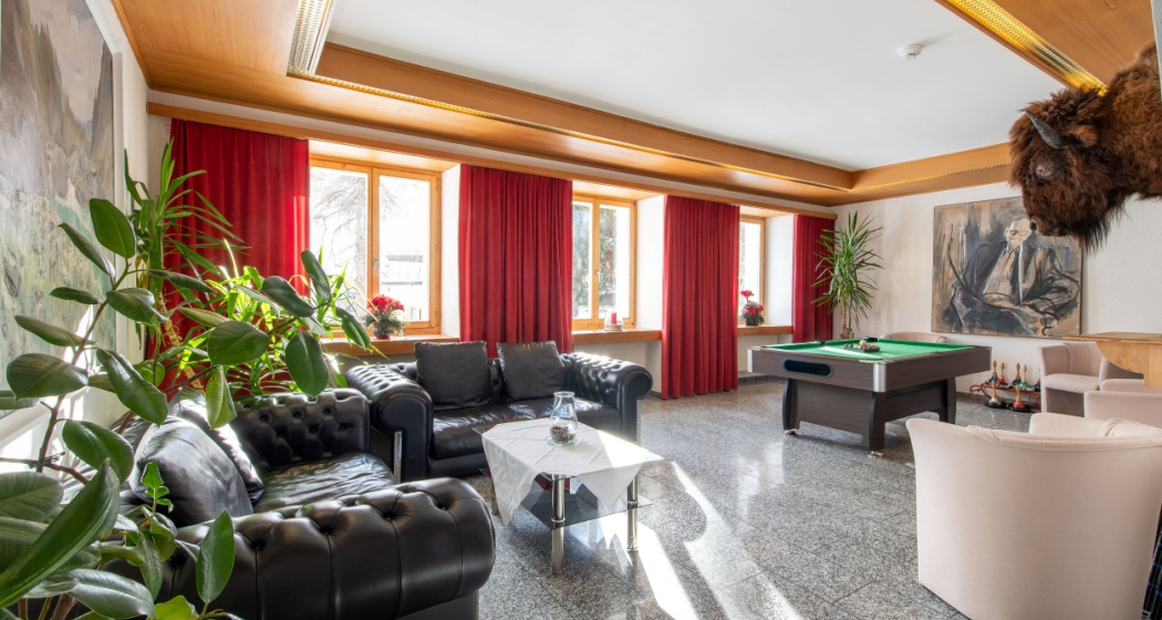 Hotel und Restaurant Grischuna (oua_67943694_image) Hotel und Restaurant Grischuna (oua_67943694_image)