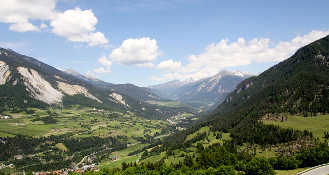 Weitblick ins untere Albulatal