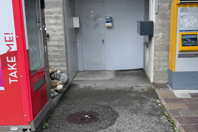 Öffentliche Toilette Post Savognin (oua_619784569_image)