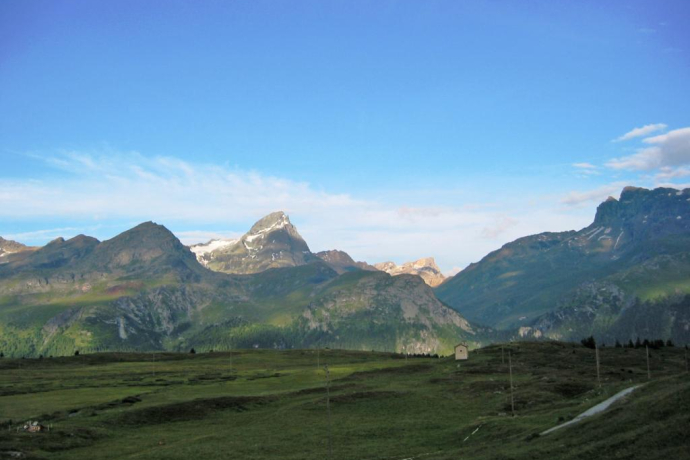 Etappe 11: Piz Platta von der Alp Flix aus gesehen