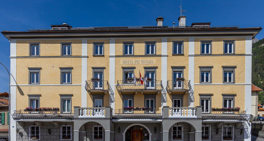 Hotel Piz Mitgel
