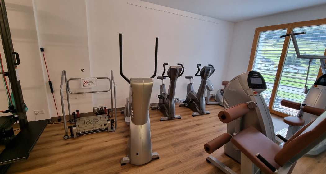 Fitnessraum CdS Savognin Fitnessraum CdS Savognin