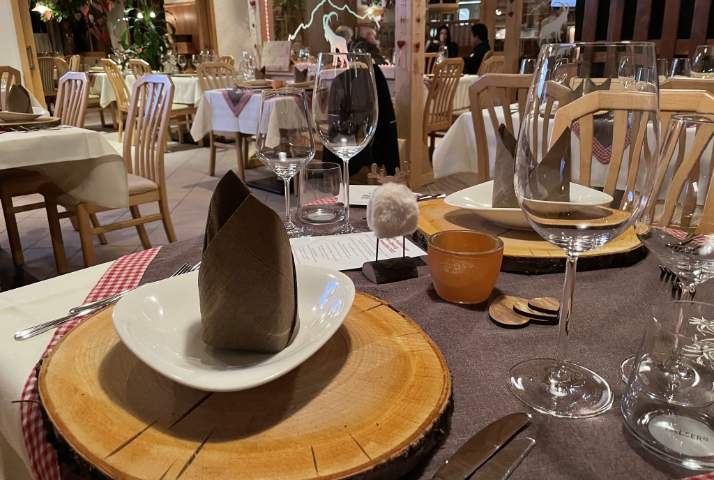 Hotel Arlos Tisch