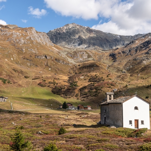 Kapelle auf der Alp Flix (© Mattias Nutt) Kapelle auf der Alp Flix (© Mattias Nutt)