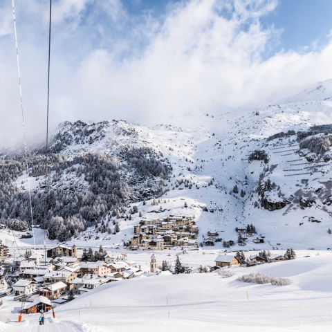 Bivio Sportanlagen AG 