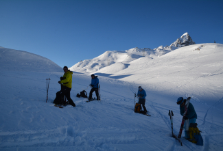 Skitour auf den Piz dal Sasc (© Savognin Tourismus) Skitour auf den Piz dal Sasc (© Savognin Tourismus)