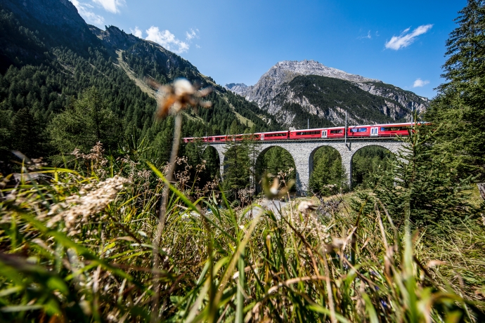 Interregio auf dem Albula Viadukt (© RhB)