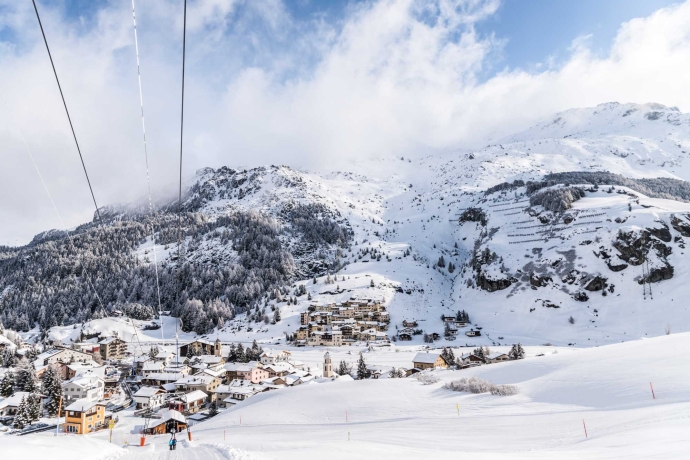 Bivio Sportanlagen AG 