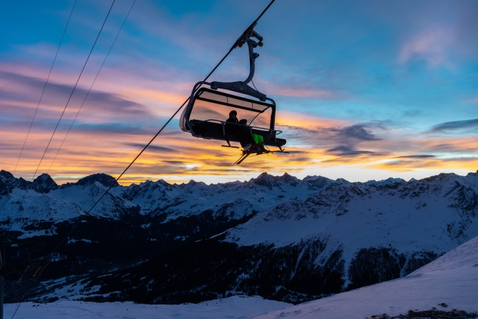 Early Bird in Savognin Early Bird in Savognin