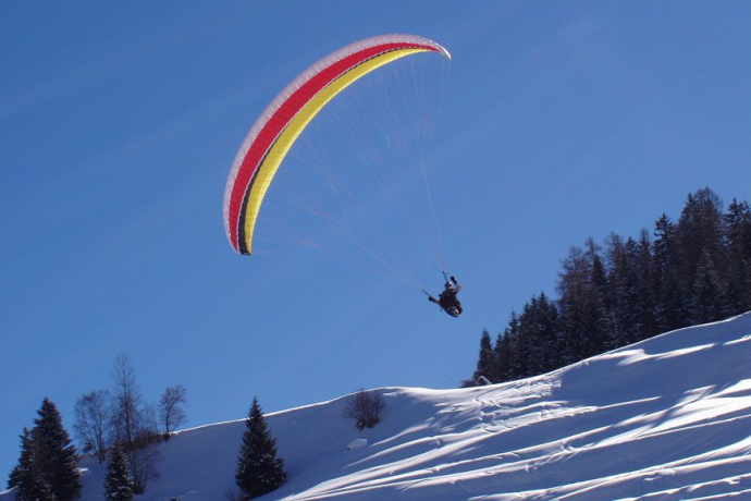 Gleitschirmfliegen in Savognin Gleitschirmfliegen in Savognin