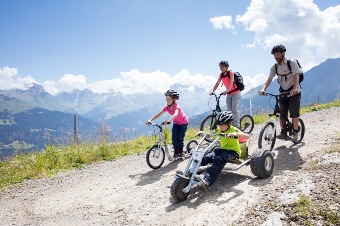 Funsport für Familien in Savognin Bivio Funsport für Familien in Savognin Bivio