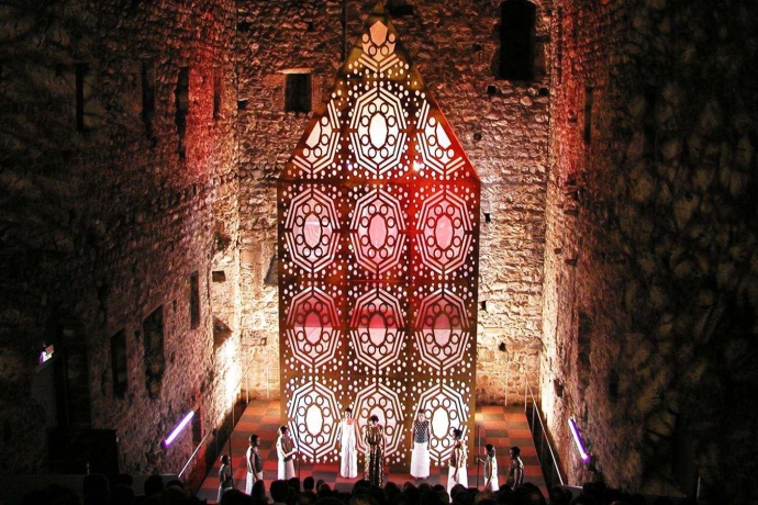 Burgtheater Riom Burgtheater Origen in Riom